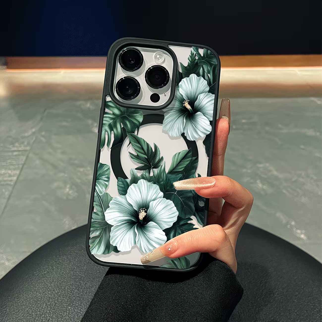 Apple Iphone 15 Pro Max - Yeşil Çiçek Desenli Telefon Kılıfı iPhone